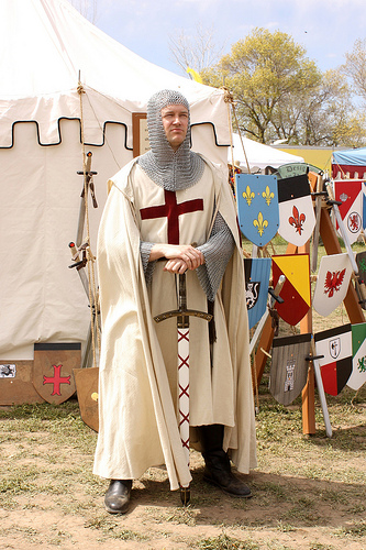 Professor doesn’t just teach history, he wears it Henri Miller at Renaissance Fair