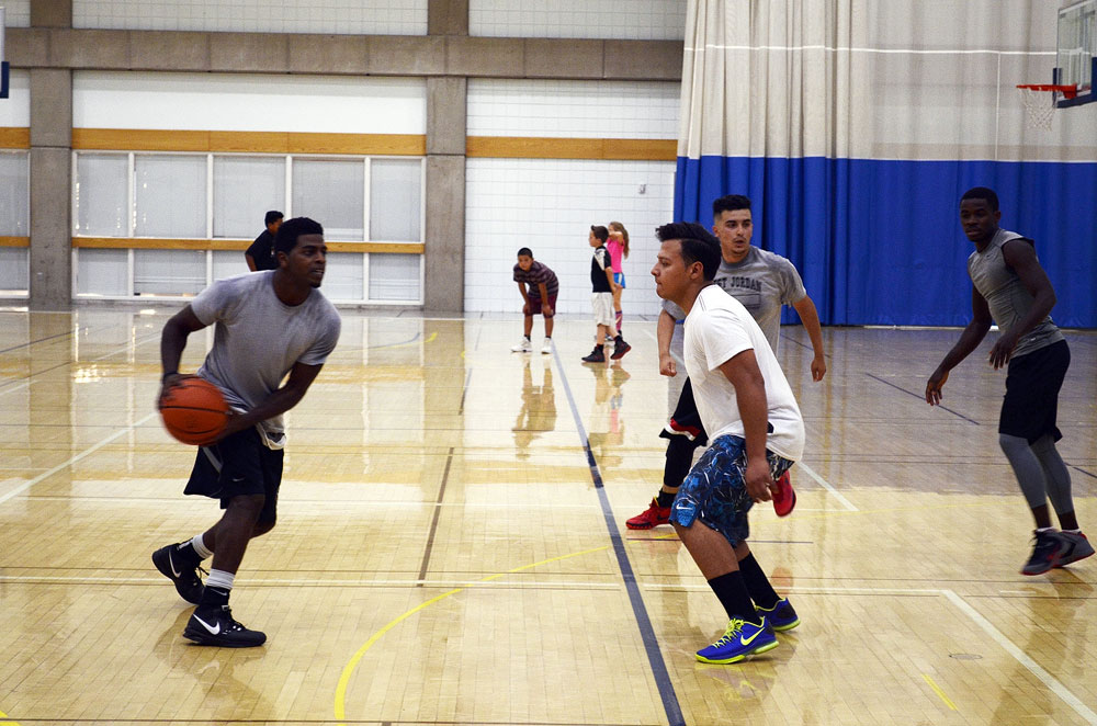 Health experts debunk ‘Freshman 15’ myth Trying to pass