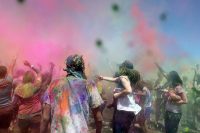 Holi festivalgoers