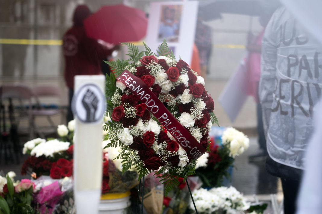 Flower wreath for Bernardo Palacios Carbajal