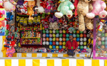 Photos: Utah State Fair amid COVID-19 Stas Garcia waits for game players