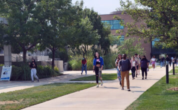 SLCC students face stress, tight schedules after spring break Students walking outside