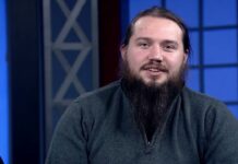 Globe News: Dec. 12, 2023 Calvin Jackson hosting Globe News in a TV studio