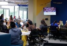 Photos: Native Indigenous Student Union’s Crafting Circle workshop Students learning beadwork inside the student office