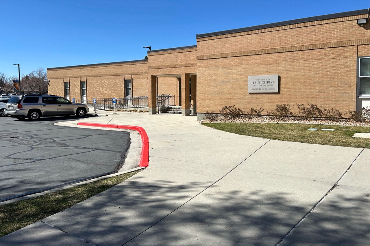 View of east entrance to the LDS Institute of Religion building