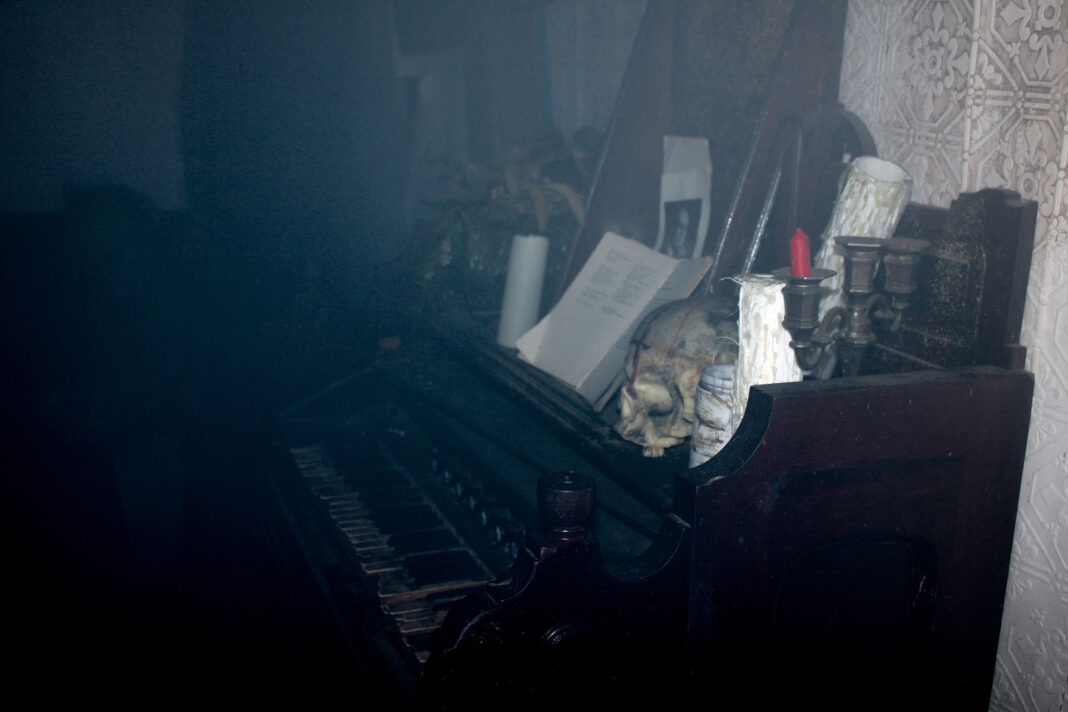 A haunted room shrouded in fog
