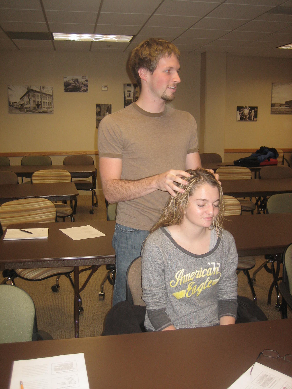 Buddy Massage helps friends relax