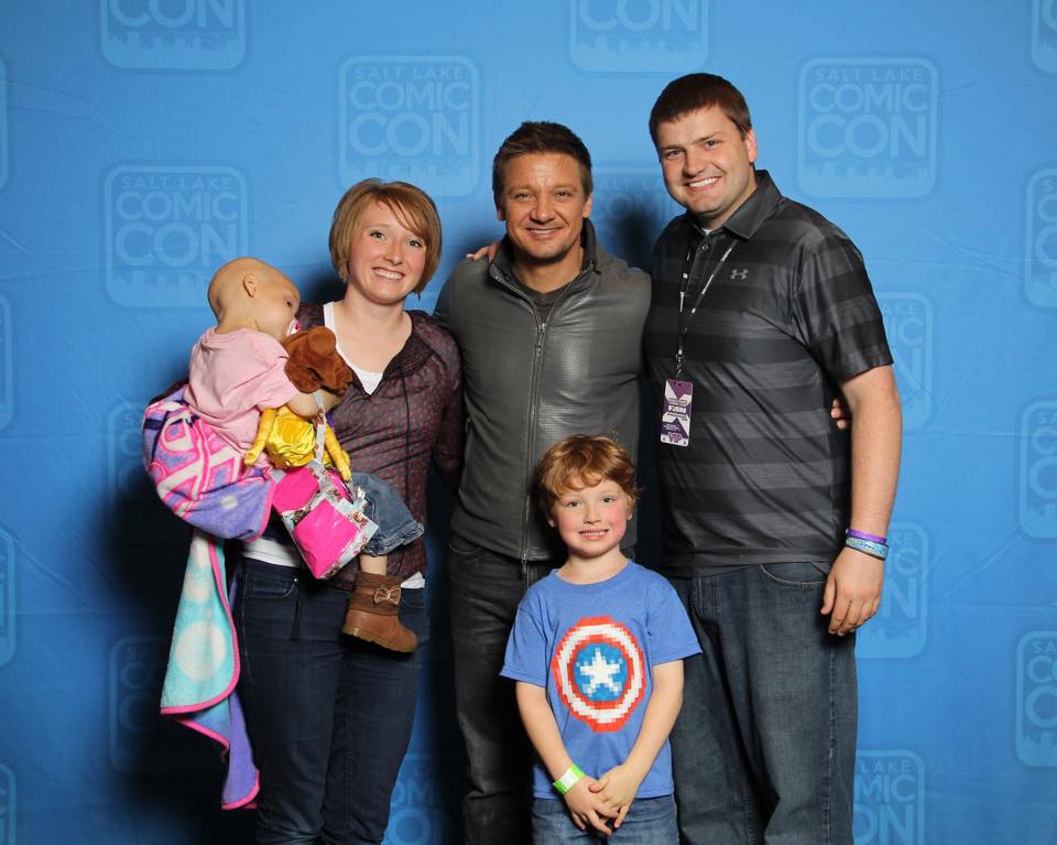 Cancer-stricken toddler spends time with her favorite superhero Jeremy Renner with the Reese family