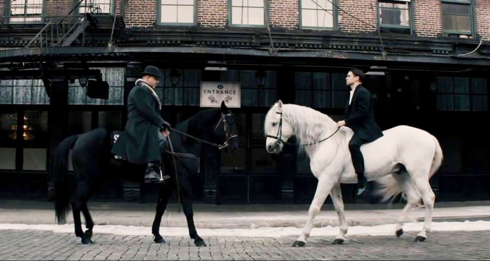 Movie Review: ‘Winter’s Tale’ is funny for all the wrong reasons Still from Winter's Tale featuring Russell Crowe and Collin Farrell