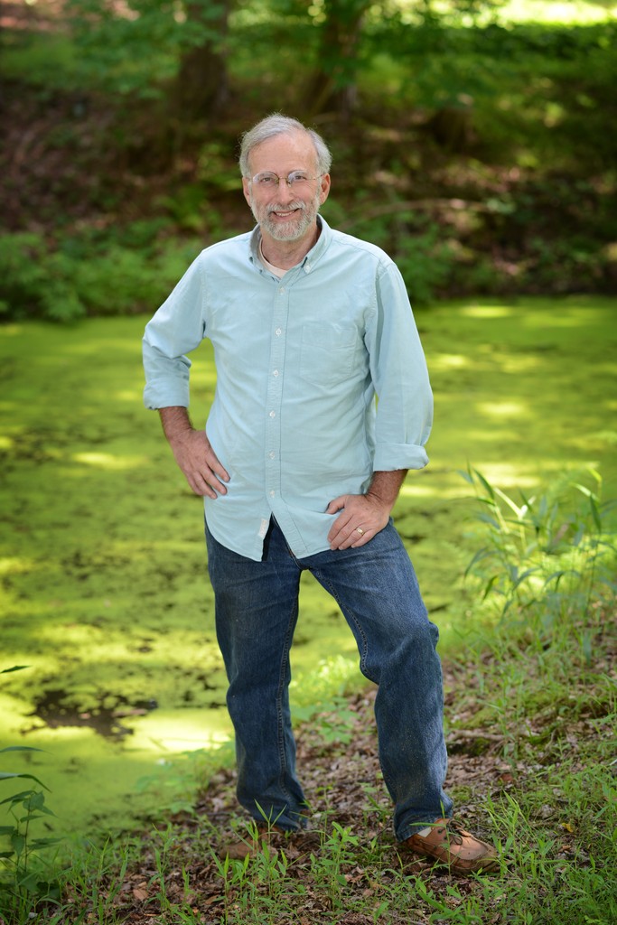 Tackling food waste one community at a time AmpleHarvest.org founder Gary Oppenheimer.