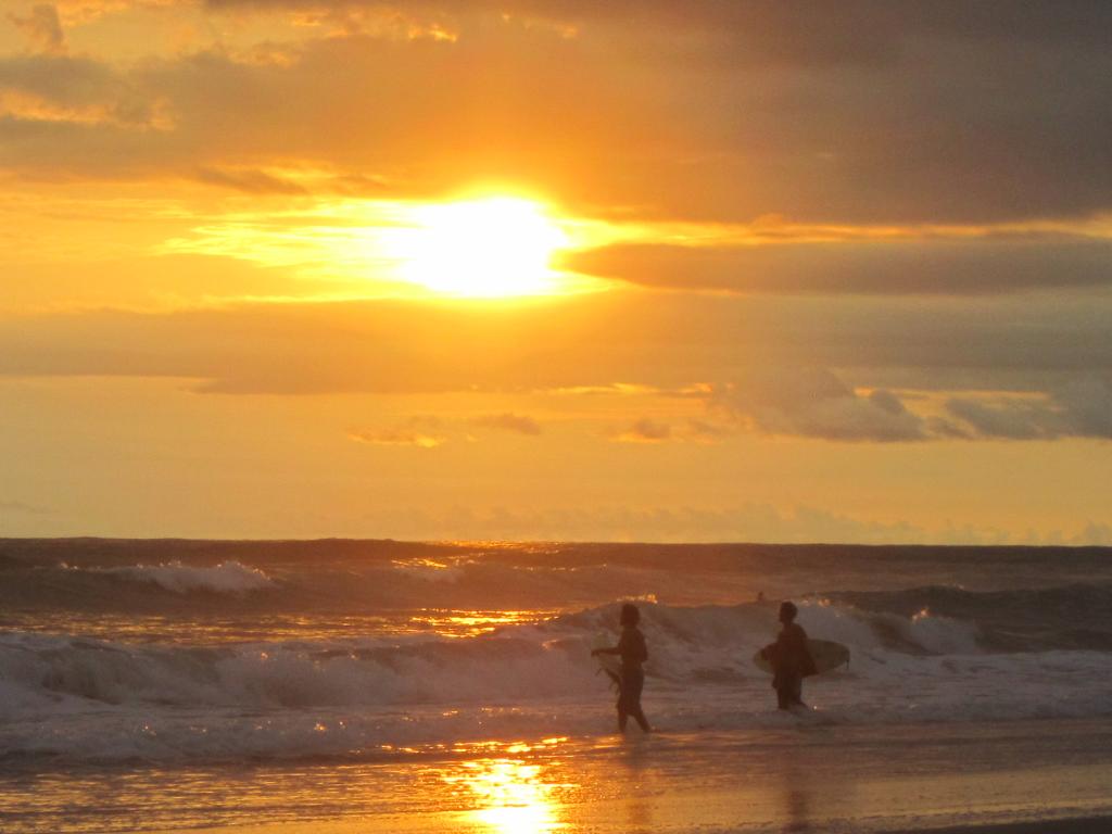 A slice of paradise on a student budget Catching that last wave...