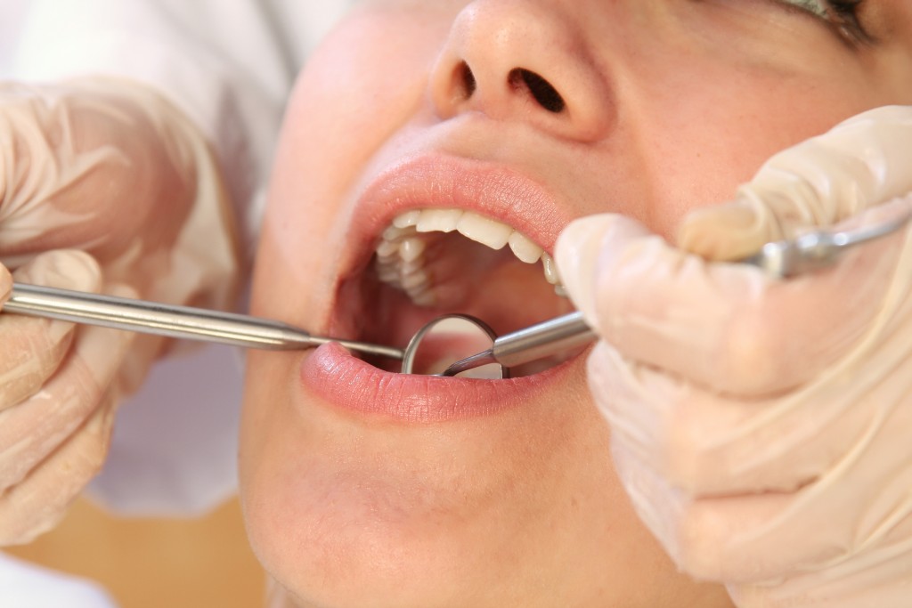 Get a checkup at SLCC’s dental clinic Dental hygiene