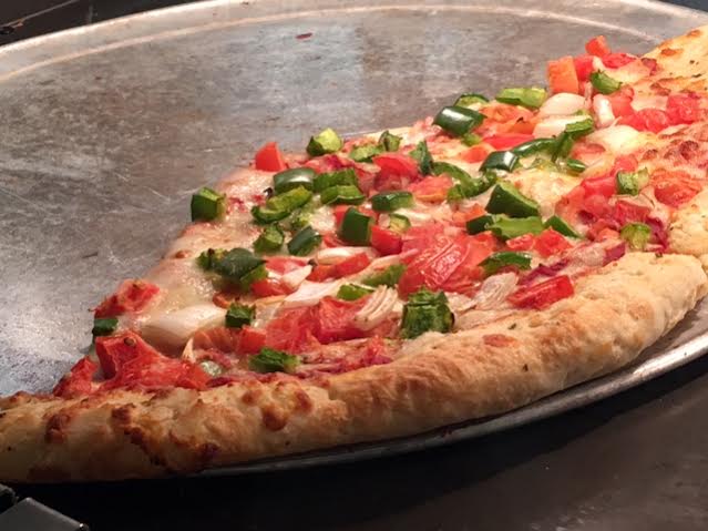 SLCC offers campus dining rewards program Pizza