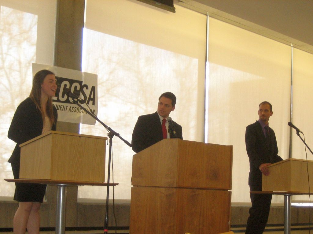 ‘The Great Debate’ illuminates candidates’ positions Presidential candidates Jessica Fowler and Casey Nelson debate their ositions on hot topics. Aaron Starks moderates.