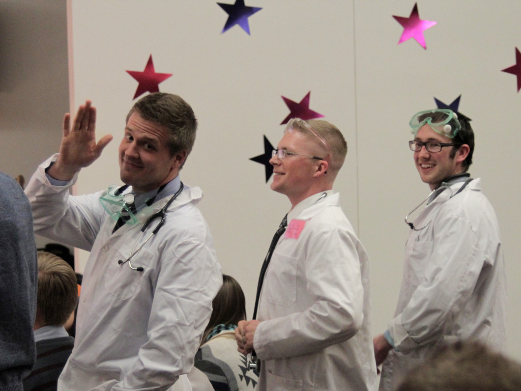 Biology, ‘Jeopardy’ style: Students quizzed at Body Worlds’ Anatomy Games USU students dressed in lab coats