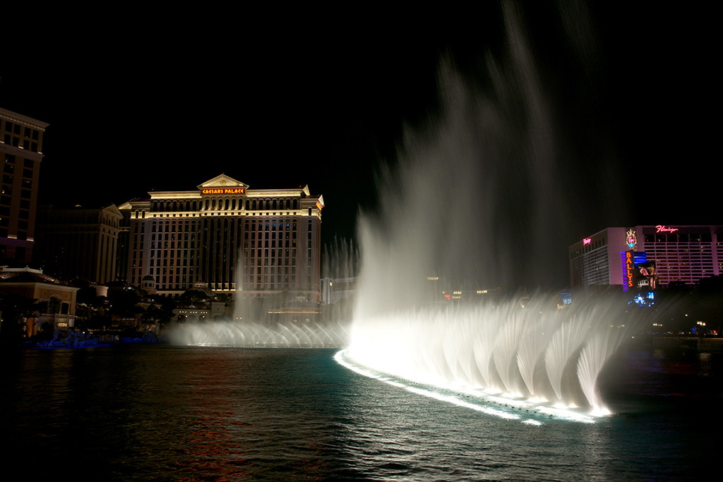 Las Vegas left high and dry by current water rights Water fountains in Las Vegas
