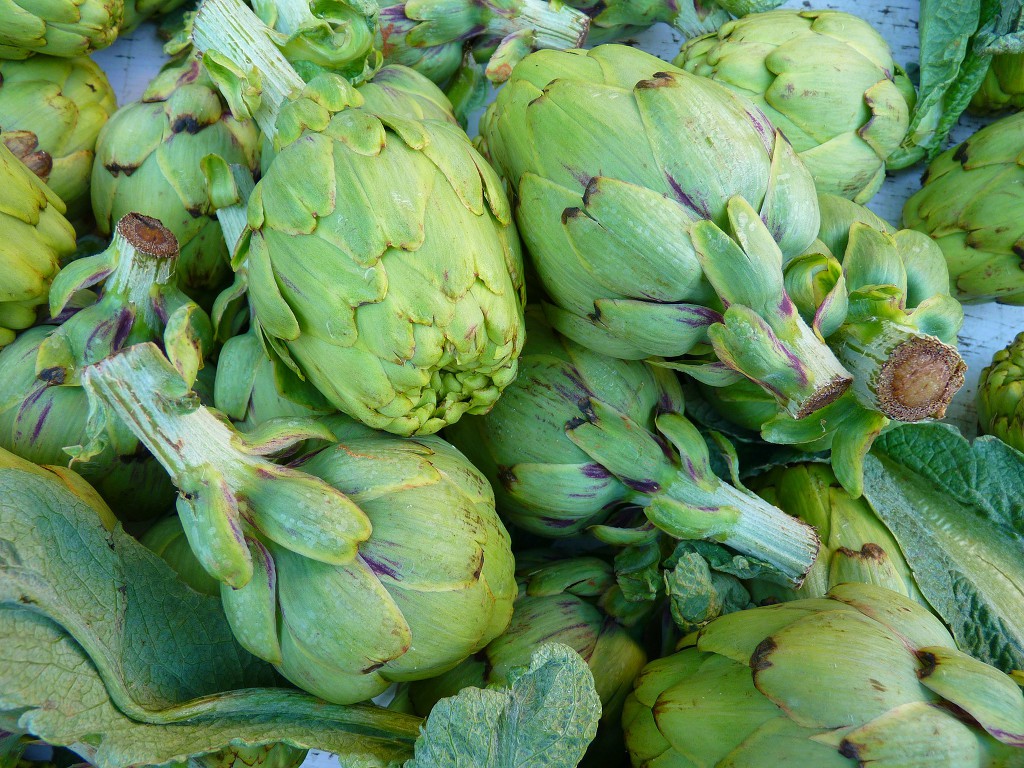 Of gods, temptation and artichokes A pile of artichokes