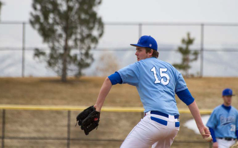 Bruins baseball splits doubleheader vs. Glendale Tanner Johnson