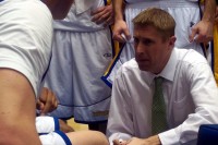 First-year coach Phillips has men’s basketball team off to hot start SLCC men's basketball coach Todd Phillips