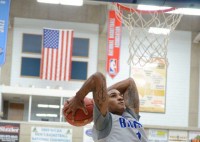 Men’s basketball: Bruins win third straight game on the road Gary Payton II