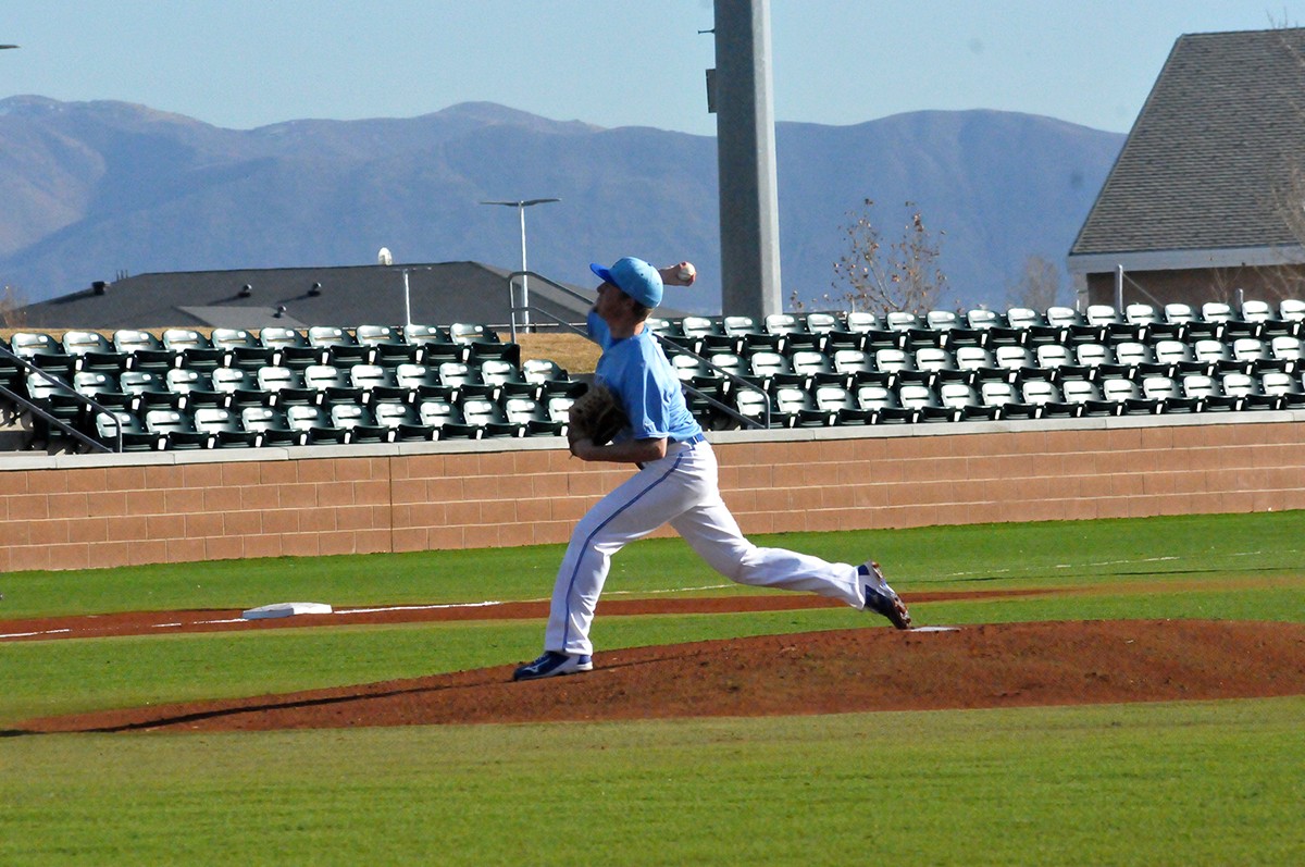 Former Bees pitcher finds new home at SLCC Bruin pitcher on the mound