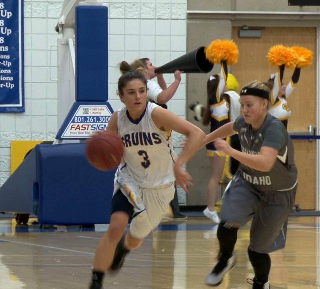 Women’s basketball: SLCC stomps rival CSI in convincing fashion Raushan Gultekin vs. CSI